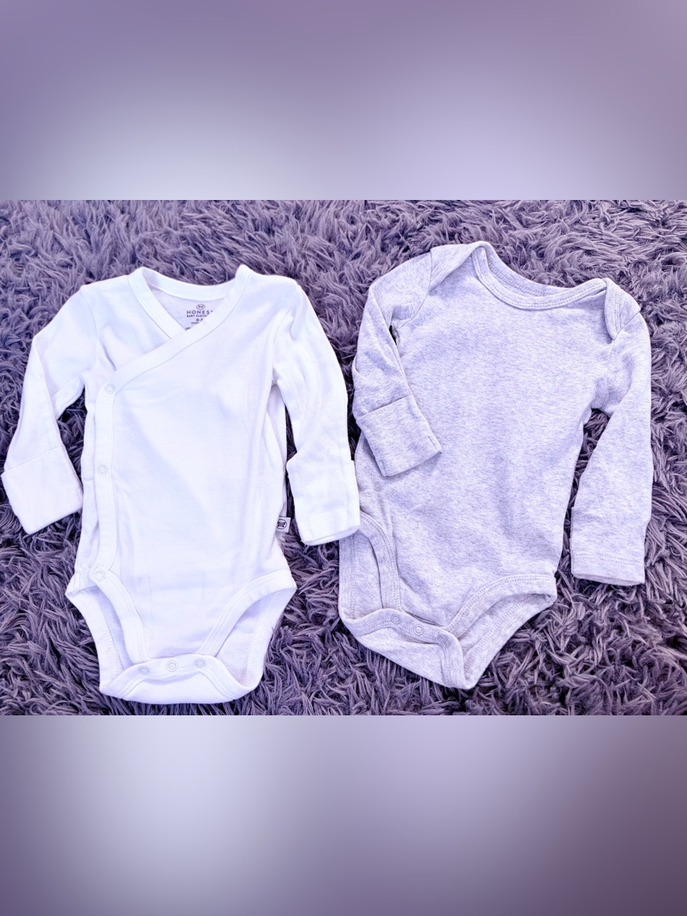 Honest Long-Sleeve Baby Onsie Set in White and Light Gray baby 0-3 mo